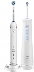 Набор электрических зубных щеток Oral-B SmartSmile 4400 (Smart 4 + Aquacare 4) белый