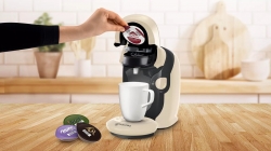 Кофемашина Bosch TAS1107 1400Вт бежевый