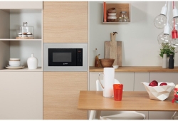 Микроволновая печь Indesit MWI 120 SX 20л. 800Вт нержавеющая сталь (встраиваемая)