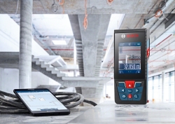 Лазерный дальномер Bosch GLM 120 C