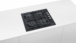 Газовая варочная поверхность Bosch POH6C6O90R черный