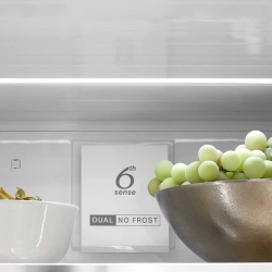 Холодильник Whirlpool W84TE 72 M мраморный (двухкамерный)