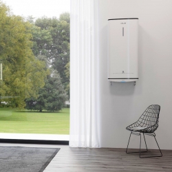 Водонагреватель Ariston Velis Tech R ABS 30 2кВт 30л электрический настенный
