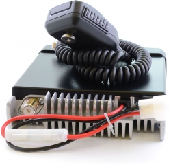 Рация Comrade R90 UHF 199кан. до 50км компл.:1шт автомоб. черный (13452)