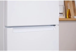 Холодильник Indesit DS 3201 W белый (двухкамерный)