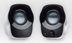 Колонки Logitech Z120 2.0 белый портативные