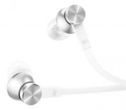 Гарнитура вкладыши Xiaomi Mi In-Ear Basic серебристый