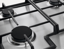 Газовая варочная поверхность Zanussi GPZ263SB черный