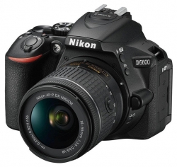 Зеркальный Фотоаппарат Nikon D5600 черный 24.2Mpix 18-55 VR AF-P f/3.5-5.6G 3 1080p Full HD SDXC Li-ion